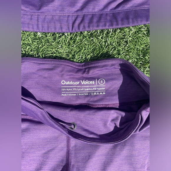 Outdoor Voices Workout Set - Picture 4 of 5